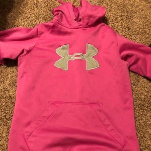 Pink under Armour sweat shirt